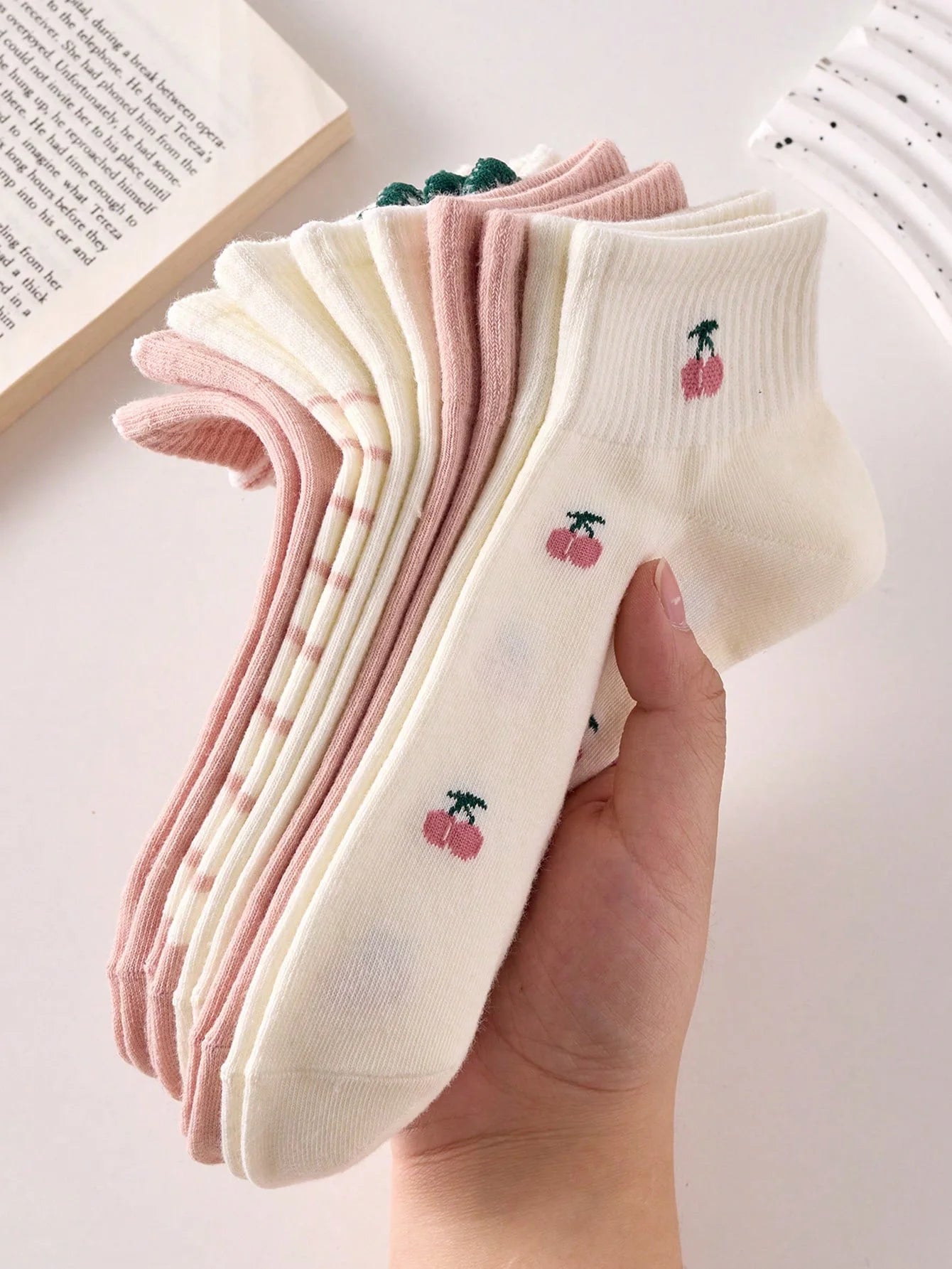 5 Pairs Polyester Elastane Knit Low Tube Women Casual Socks - 10