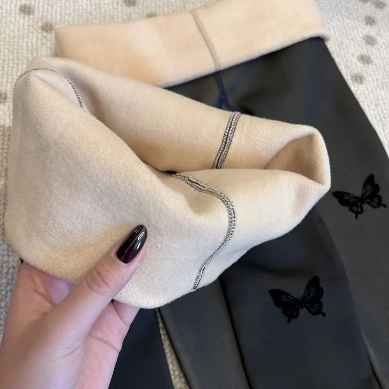 Thick Velvet Lined Thermal Pantyhose With Heart Pattern
