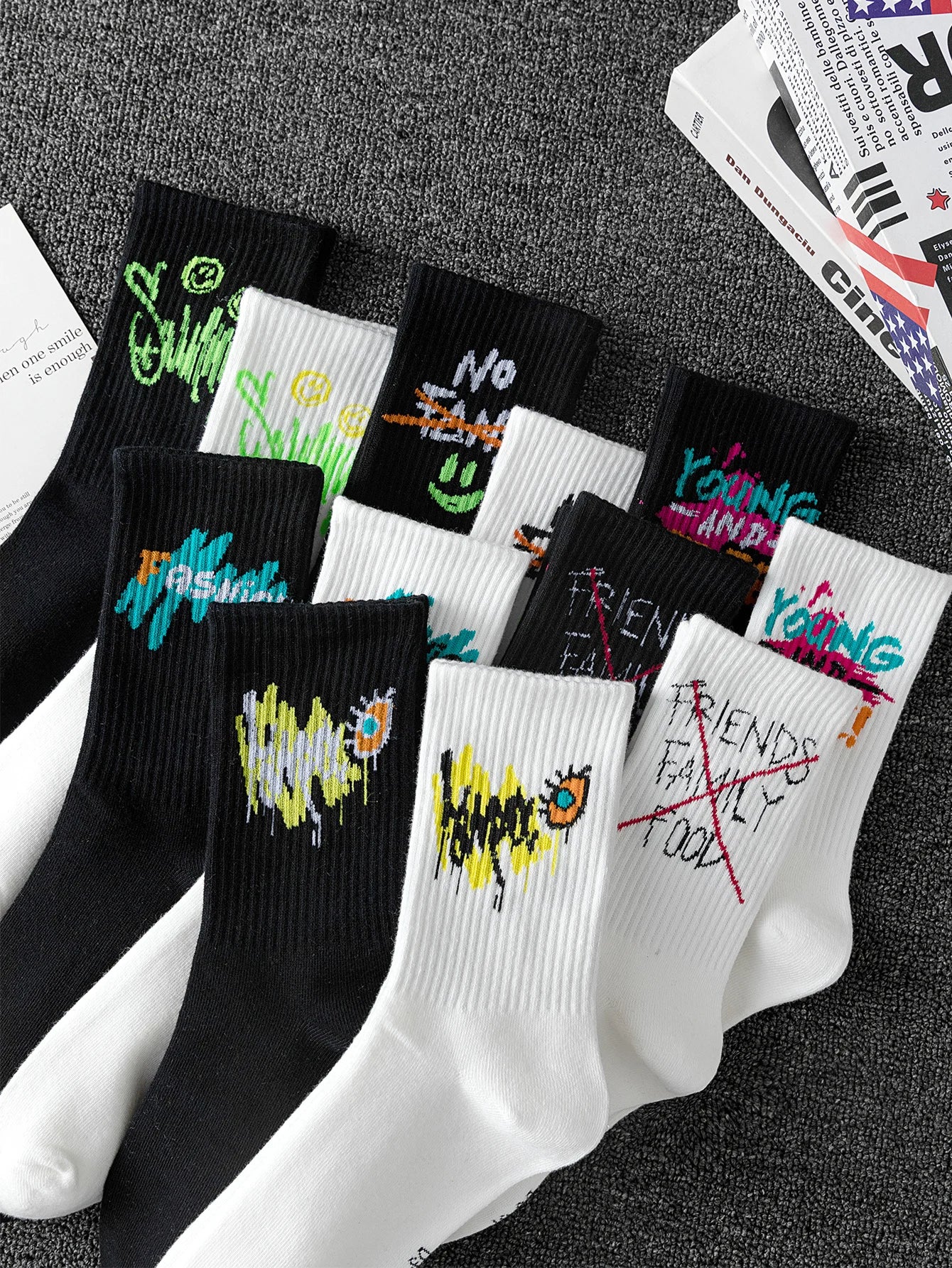 Polyester Elastane Mens Graffiti Crew Socks 10 Pairs - 2