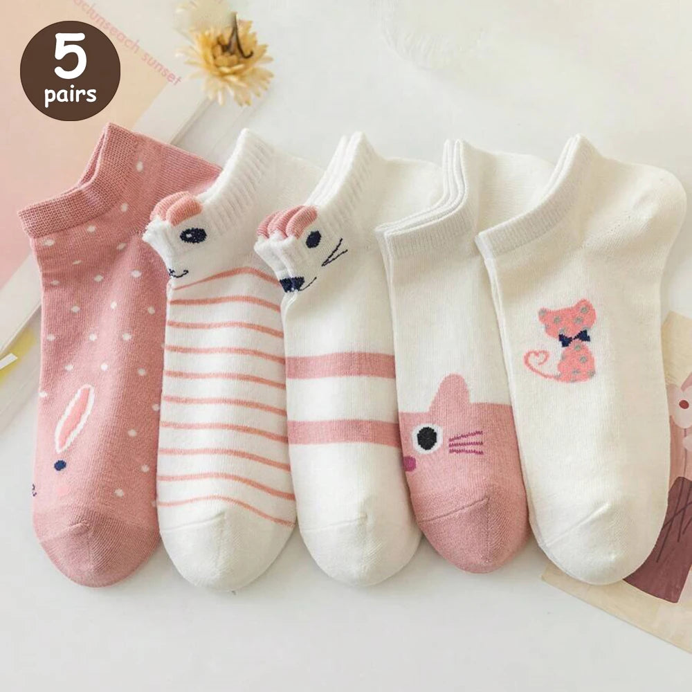 Polyester Elastane Teddy Bear Print Casual Ankle Socks for Women - 34