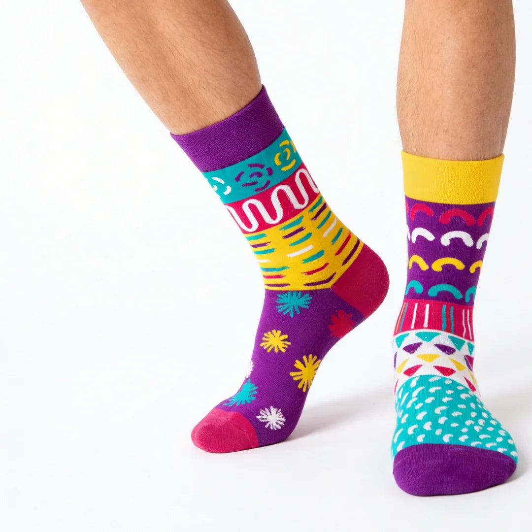 Cotton Blend Geometric Pattern Mid Calf Unisex Socks - 1